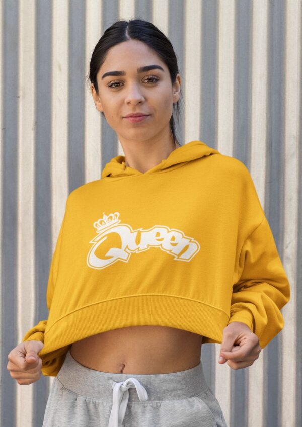 Cropped Hoodie Queen