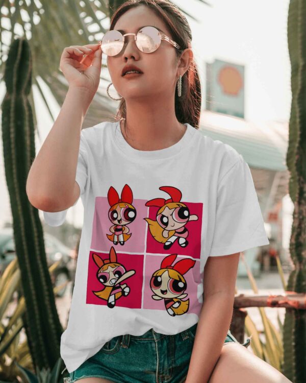 Powerpuff Girls: Blossom Women T-shirt